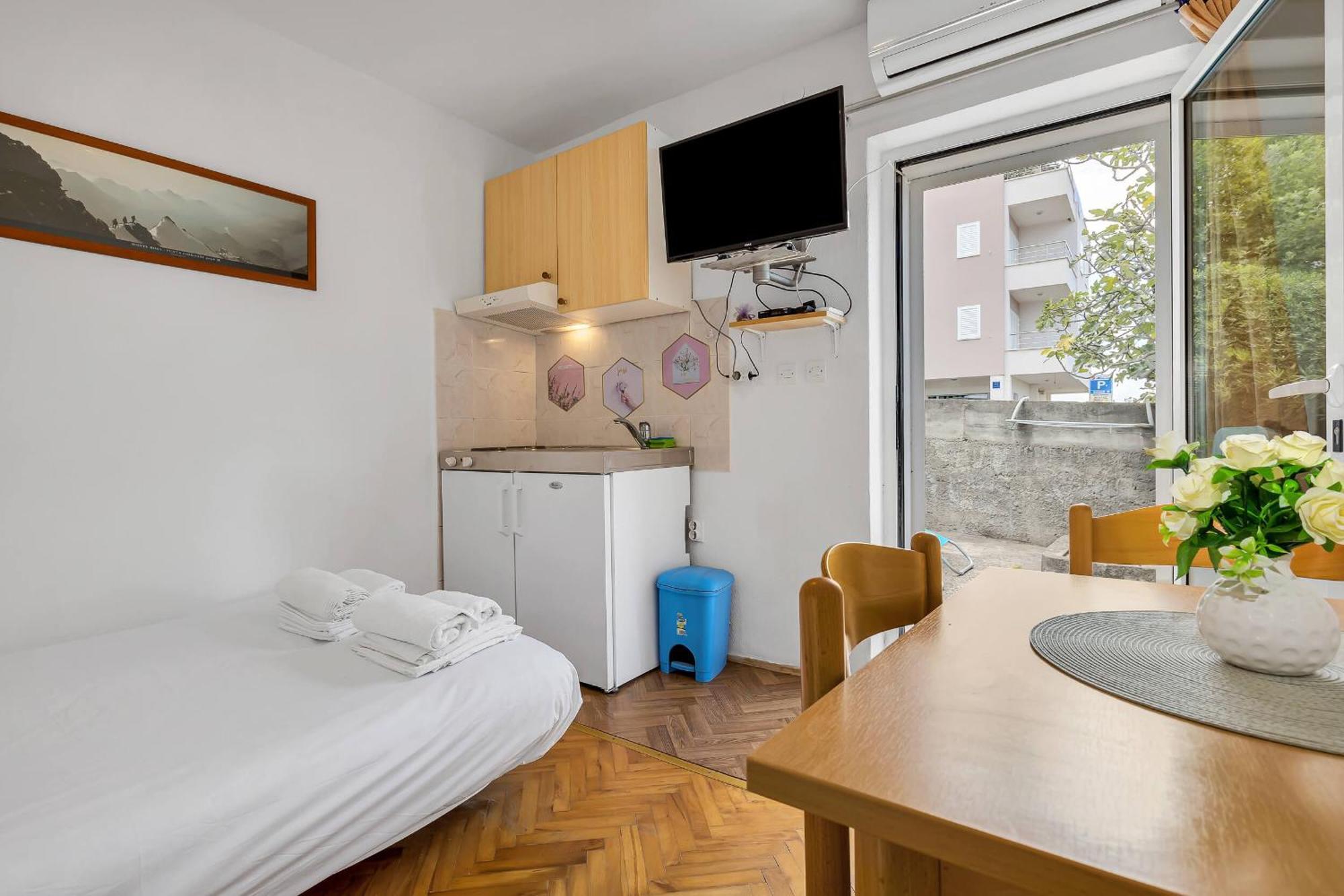 Studios Jakov Makarska Luaran gambar