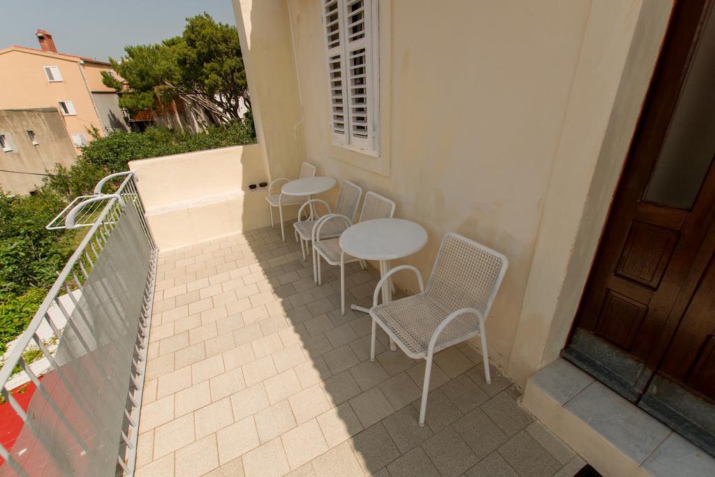 Studios Jakov Makarska Luaran gambar